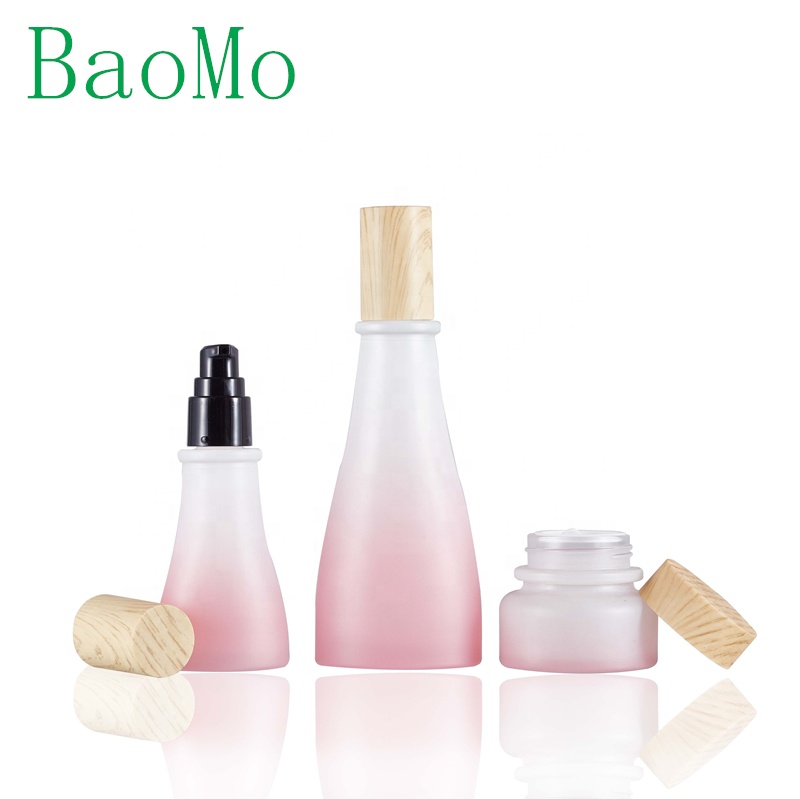 New design pink round shape and white pink gradient glass small mouth channel cream jar with wood grain lid