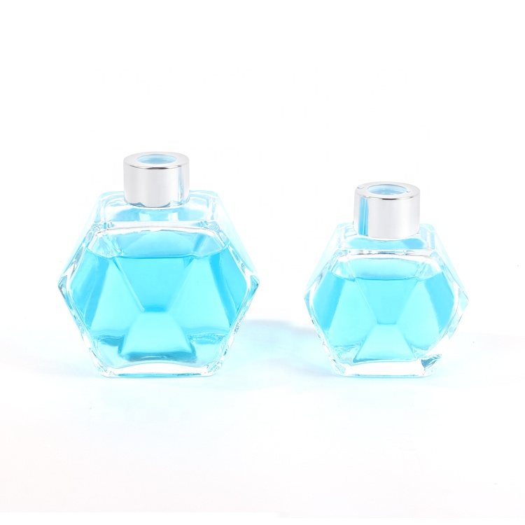 New design polygon shaped empty reed diffuser glass bottle perfume with screw cap