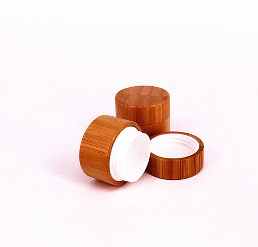 New fashion natural products round shape 150g white plastic pp inner cosmetic bamboo cream jar