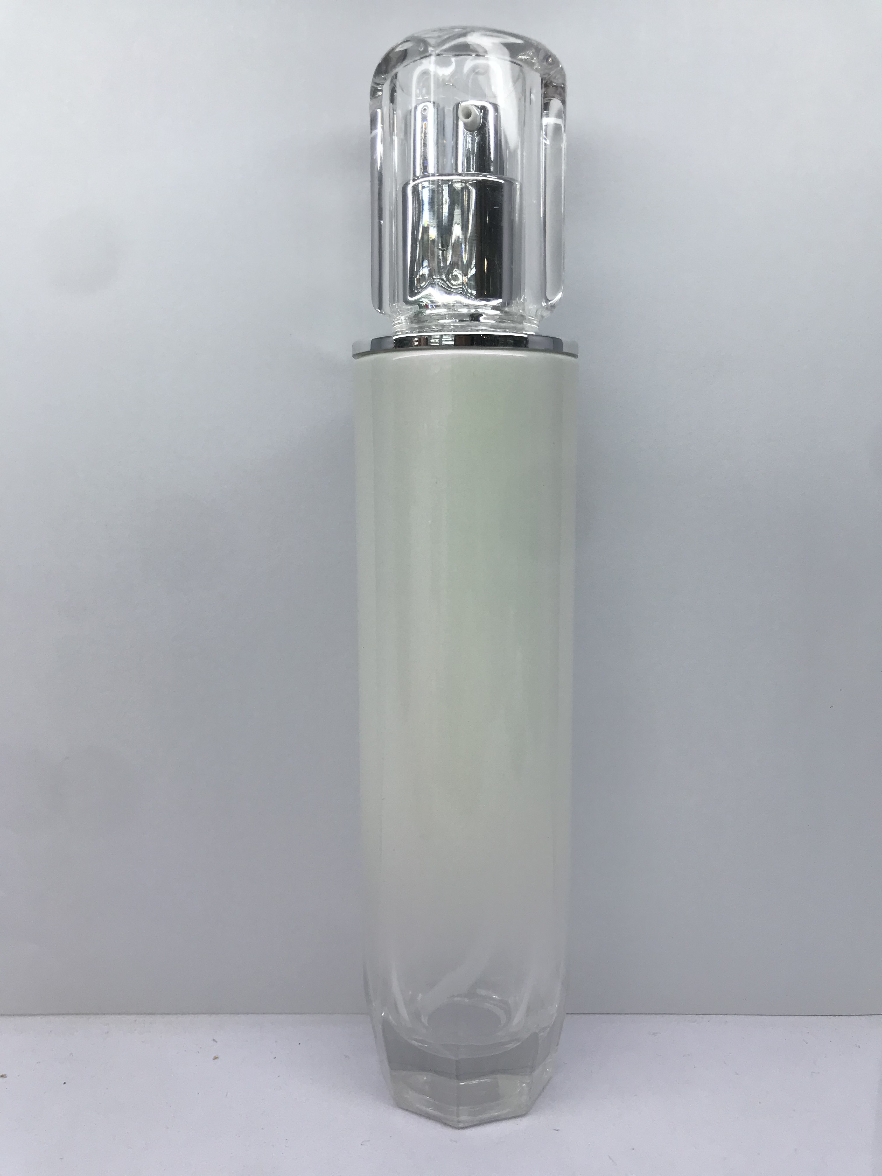 New high-end cylinder glass bottle