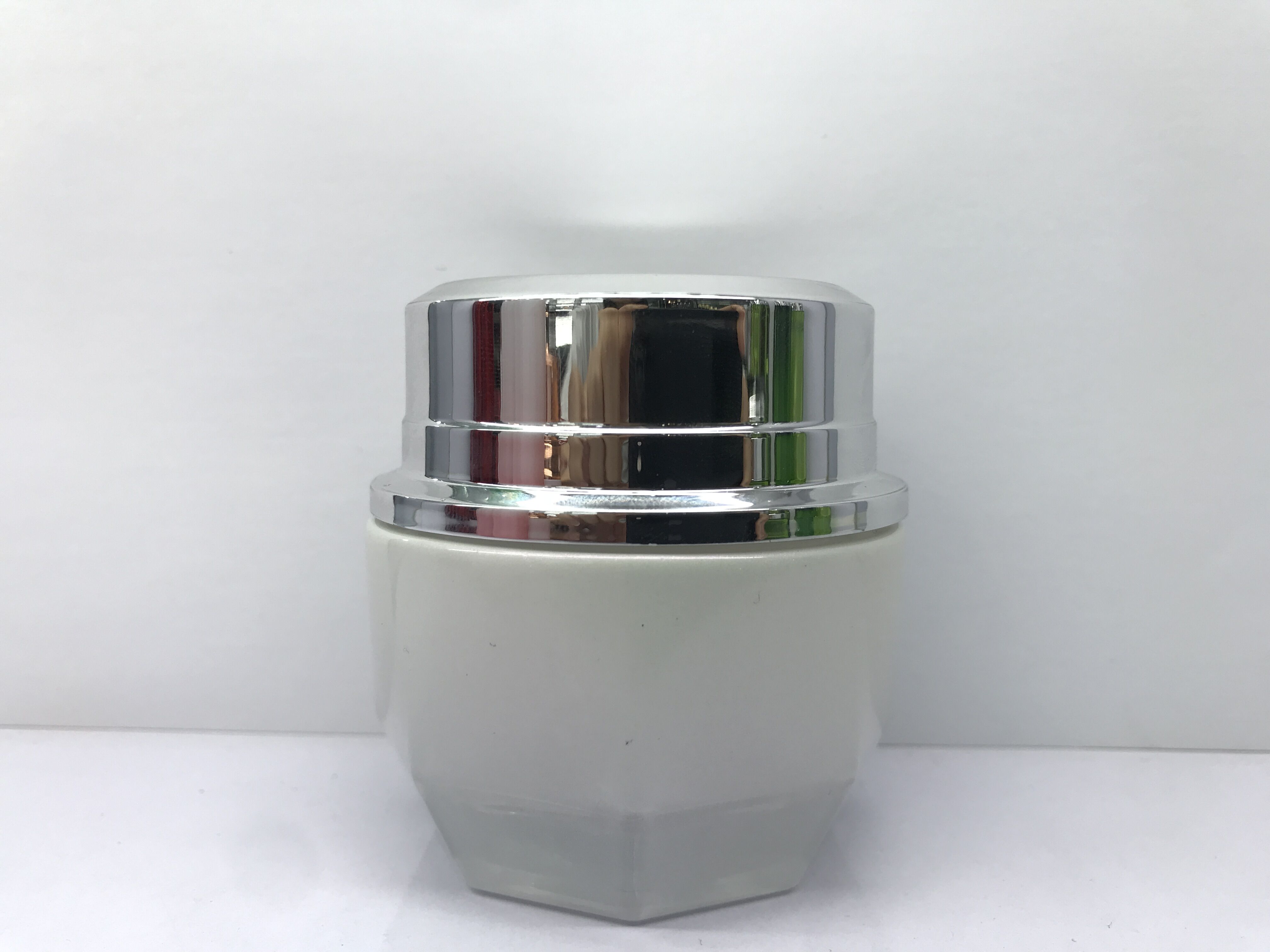 New high-end cylinder glass bottle