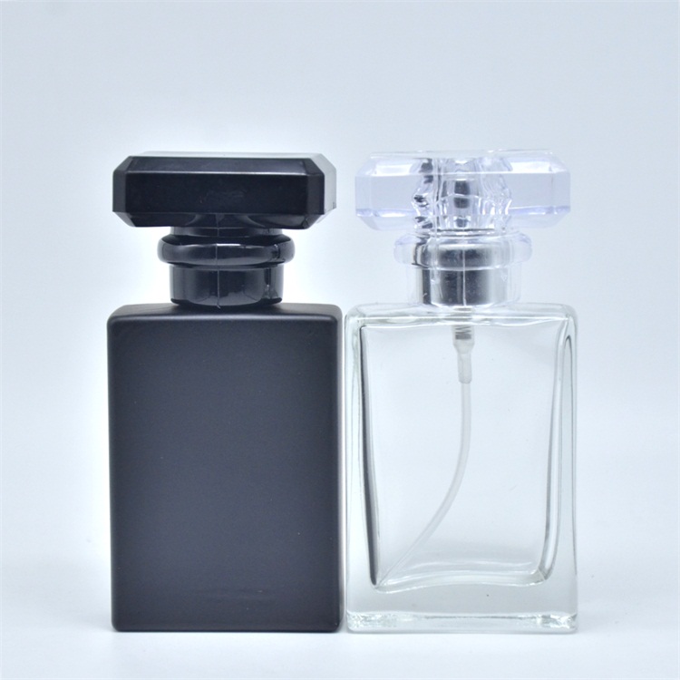 New product 30 ml perfume glass bottle in stock