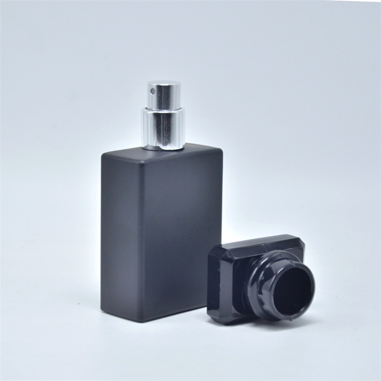 New product 30 ml perfume glass bottle in stock