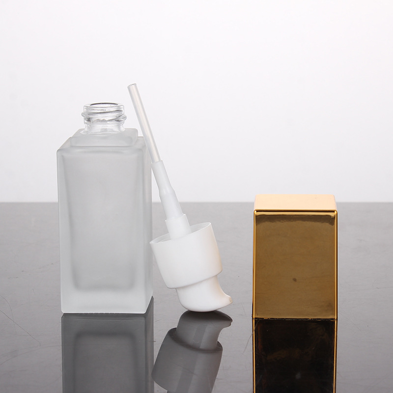 New product 30ml glass bottle UV pump foundation liquid cosmetic glass bottle