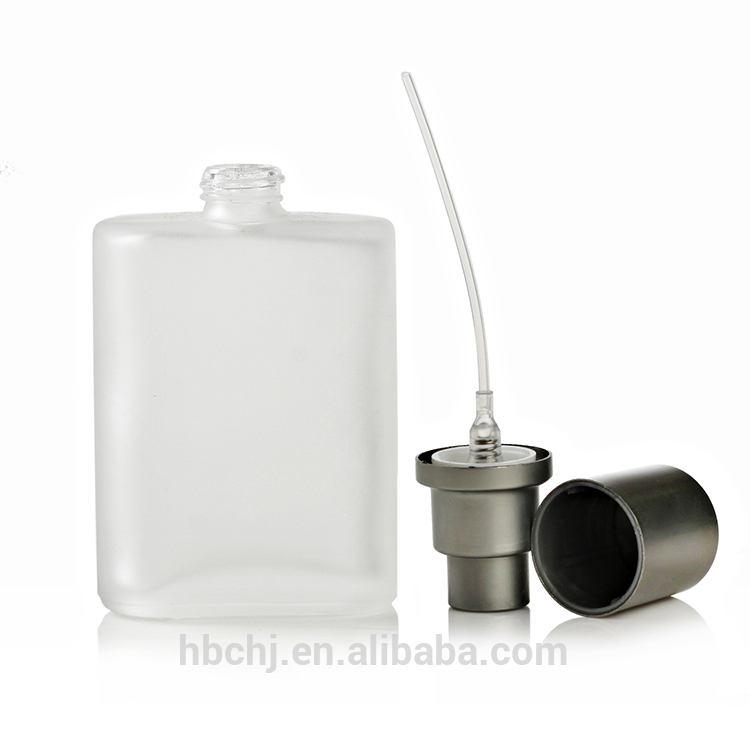New refillable flat square perfume frosted glass spray bottle 30 ml 30ml 50ml 100ml
