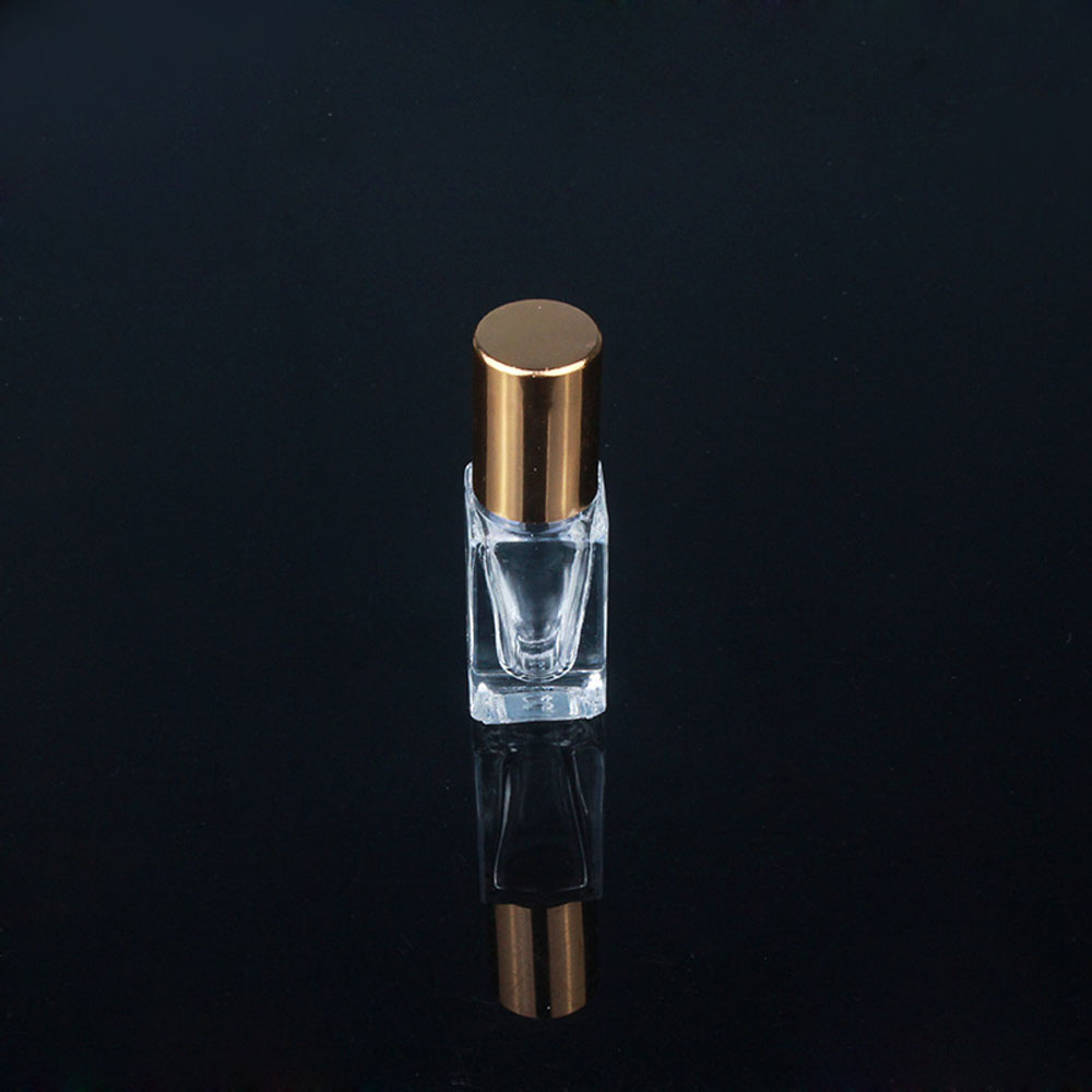 New style square shape empty glass bottle of perfume oil with glass roller 3ml