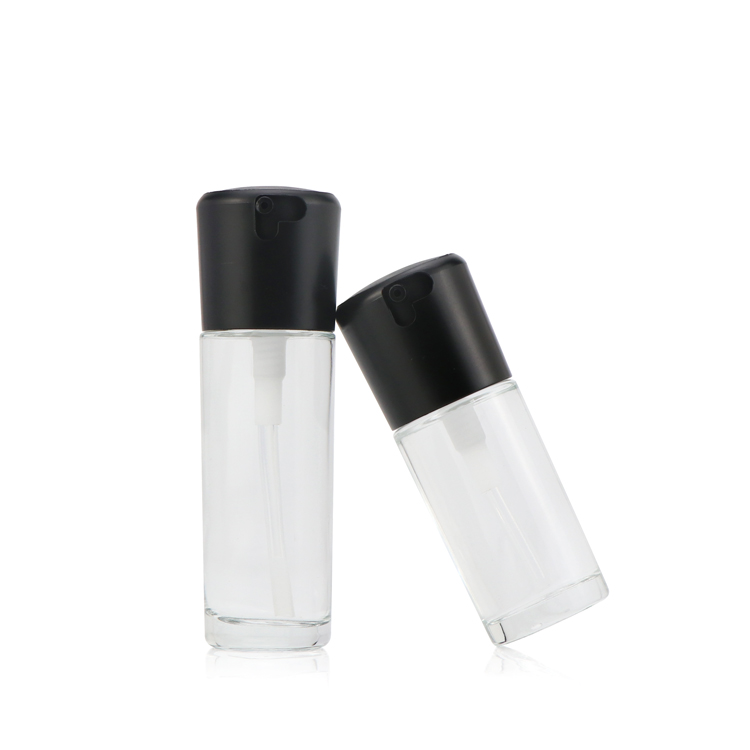 Newest design 15ml 30ml frosted lotion glass liquid foundation bottle with aluminum gold  pump over cap  for makeup
