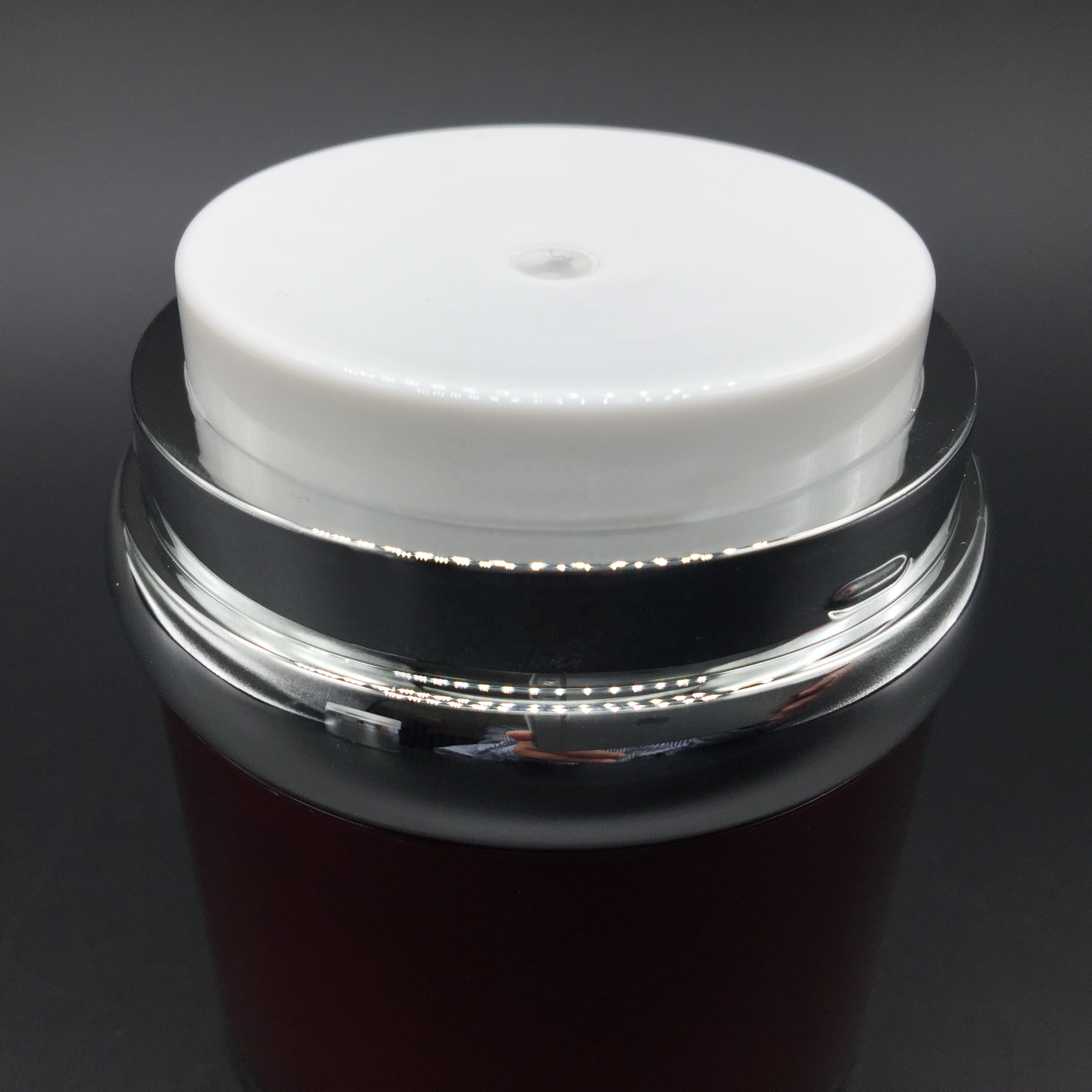 Newest design silver airless pump jar 15ml 30ml and 50ml with shoulder
