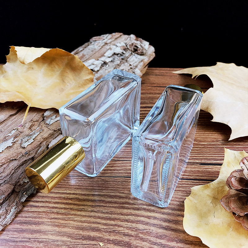 Nice Appearance multifunctional atomizer spray Perfume glass bottle