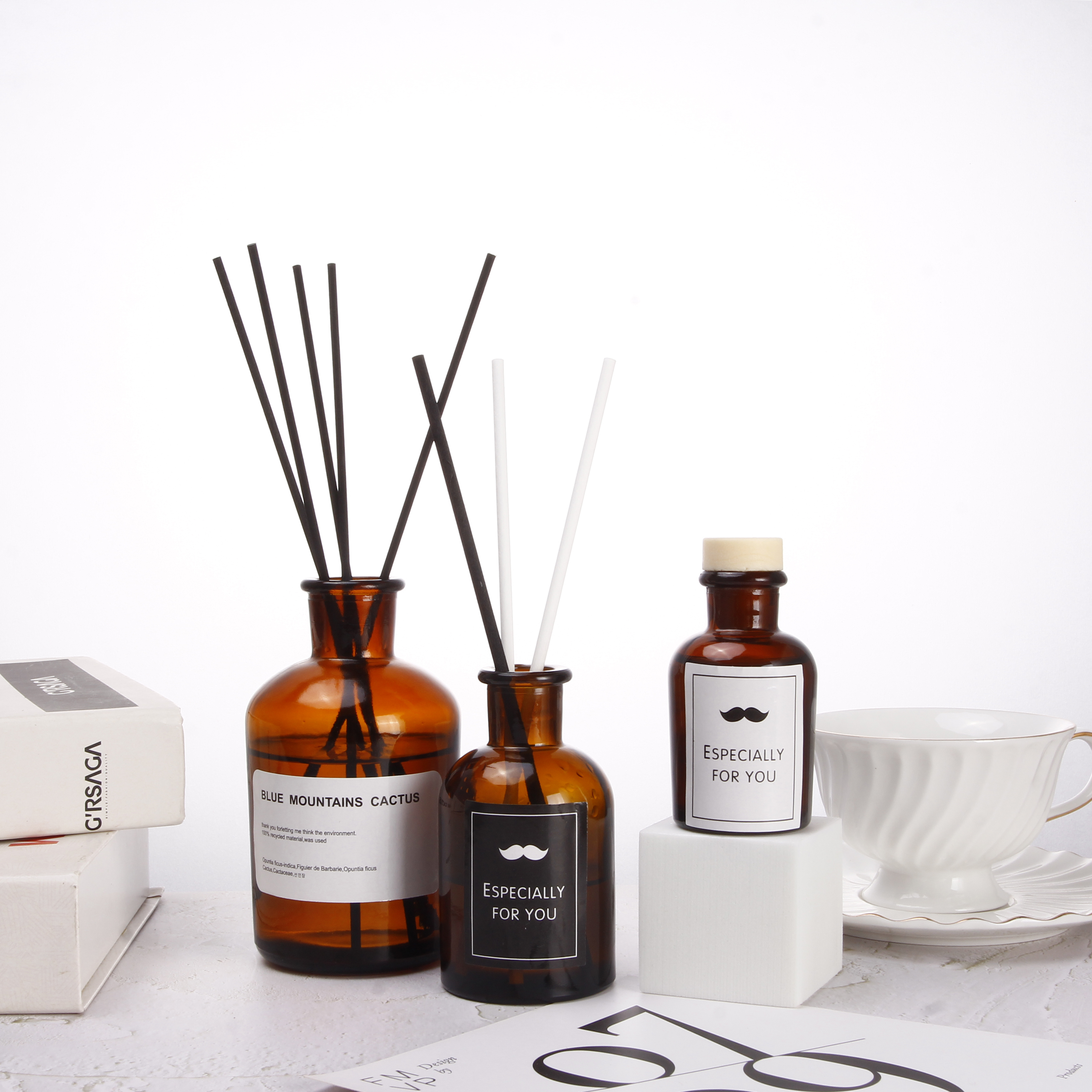 Nordic Amber Cork Stopper Aroma Essential Oil Bottle Non-fire Fragrance Reed Diffuser Bottles