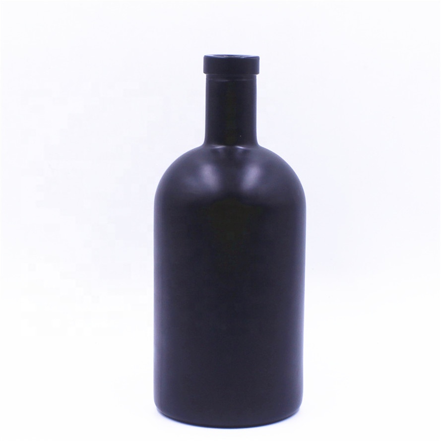 ODM Gin Glass Bottles OEM Customized 750 Ml 700 Ml Clear OSLO Black Color Tequila Vodka Cork Offset Printing