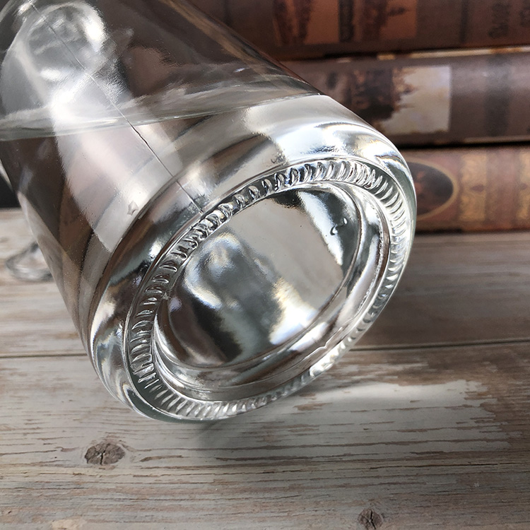 OEM China spirit Bottle Supplier Customized Black 750ml Spirits Bottle