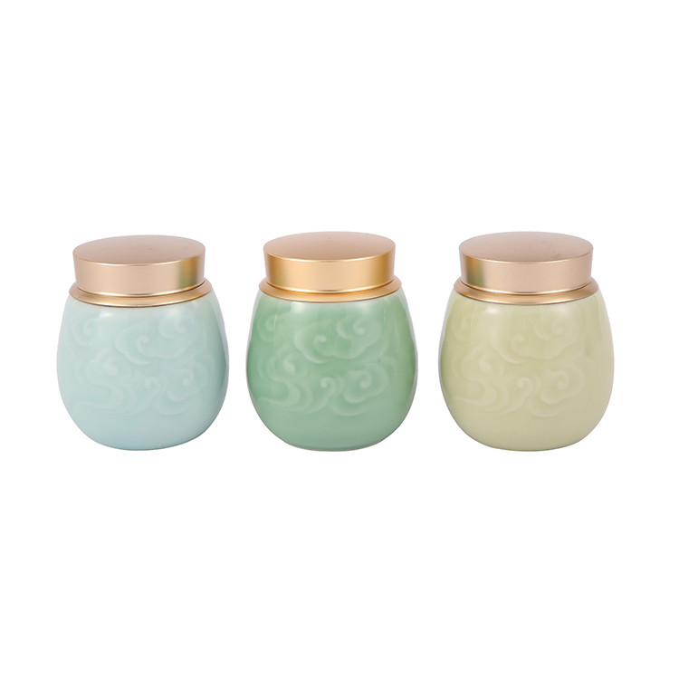 OEM Color propitious cloud Ceramic Decorative Storage Set Food Cookie Sealed Storage Jar