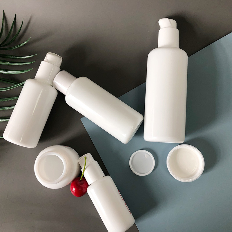 OEM Cosmetic Packaging High Quality Empty Ceramic Glass 30ml 50ml 100ml Face Serum White Lotion Bottle