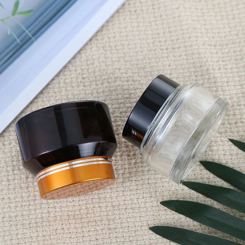 OEM Eco Friendly Hot Sale Empty Luxury Slant 15G 30G 50G Cosmetic Cream Glass Jars Containers With black/gold Cap For Face Cream