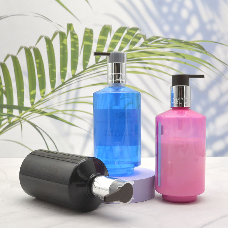 OEM Wholesale 8ml 12ml Round Red Blue Square White Brown Transparent Spray Pet Plastic Shampoo Conditioner Bottles