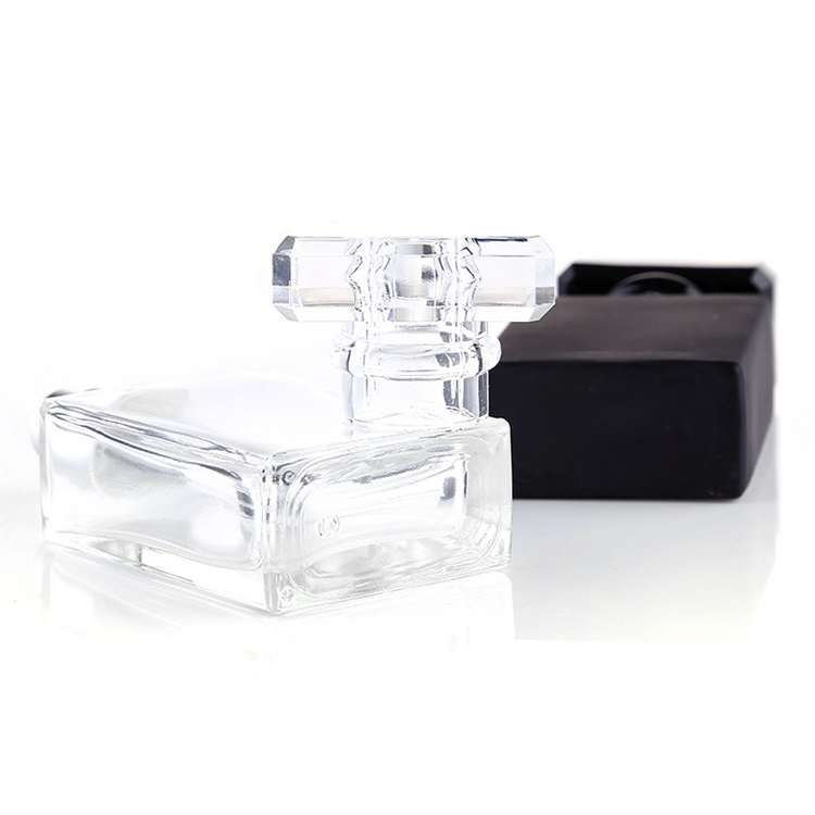 OEM perfume bottle hot-selling 30ml/50ml glass perfume bottle