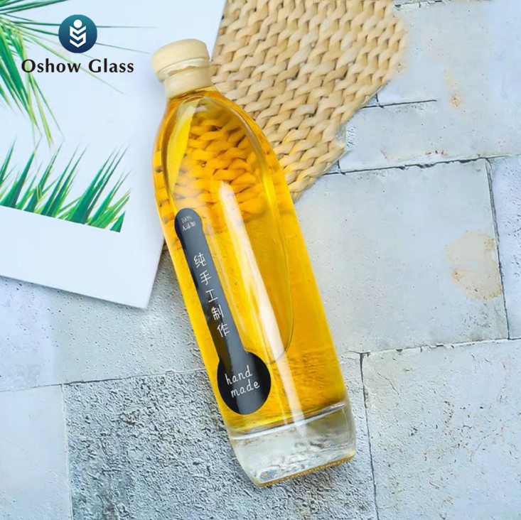 OSHOW Wholesale 330ml 500ml Fancy Empty Round Glass Clear Frosted Juice Milk Syrup Bottle with Screw Cap