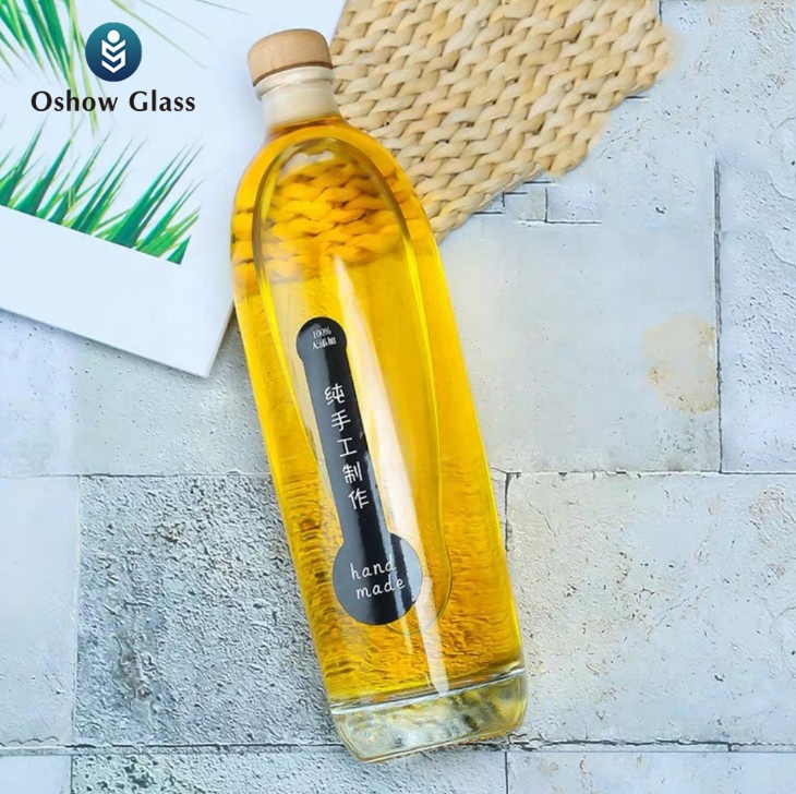 OSHOW Wholesale 330ml 500ml Fancy Empty Round Glass Clear Frosted Juice Milk Syrup Bottle with Screw Cap