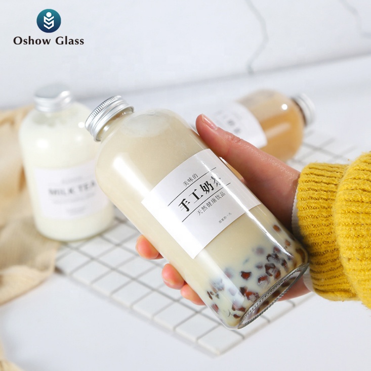 OSHOW Wholesale 350ml 500ml Round Glass Drink Bottles forJuice milk tea beverages Kombucha
