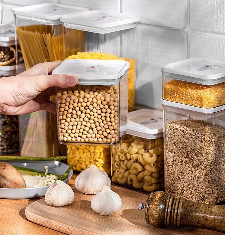 OSW Plastic Food Storage Containers With Easy Locking Seal Lids For Nuts Dry Food Kitchen Food Grade ABS Material