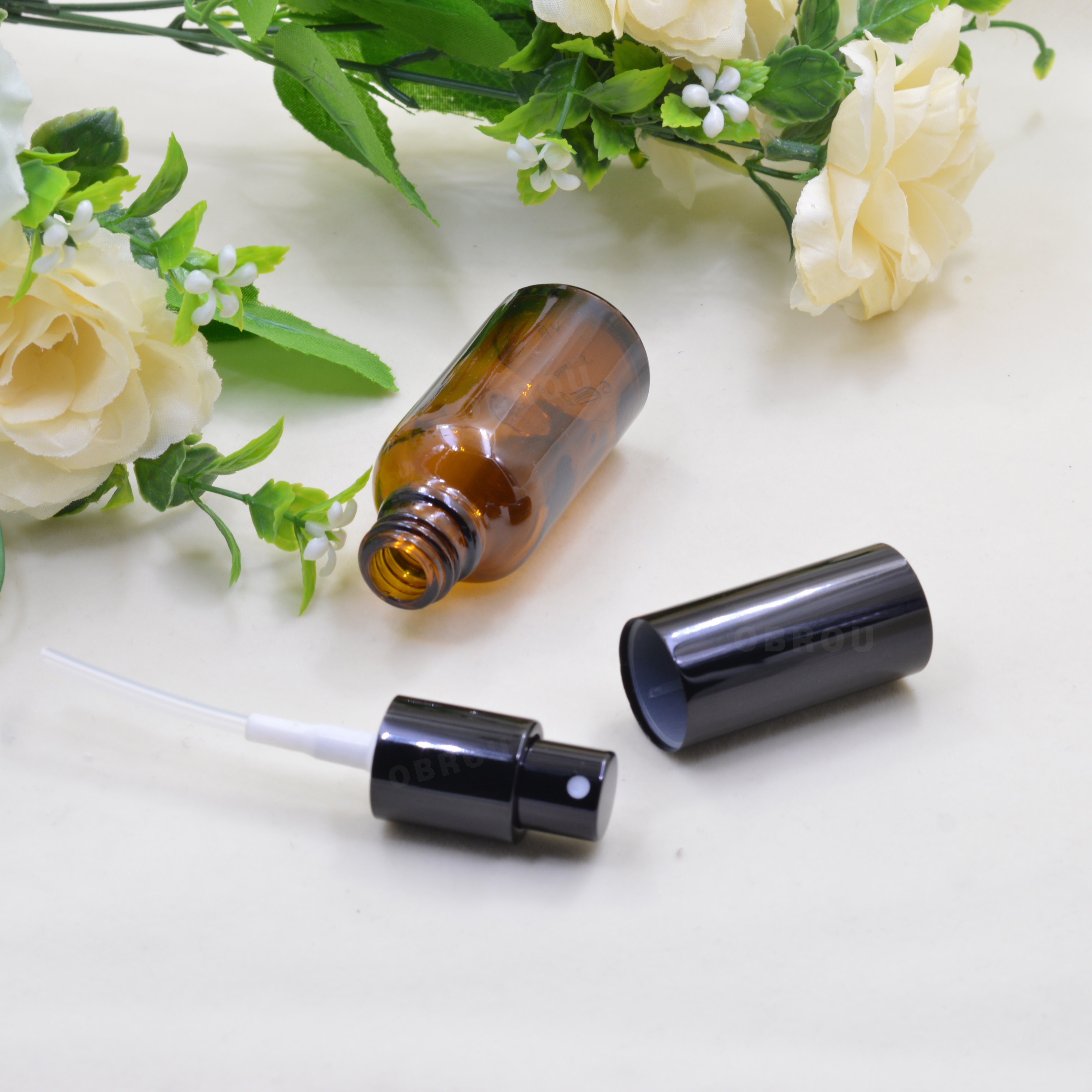 Obrou 5ml 10ml 15 ml 20ml 30ml 50ml 100ml 150ml empty amber glass spray perfume bottle