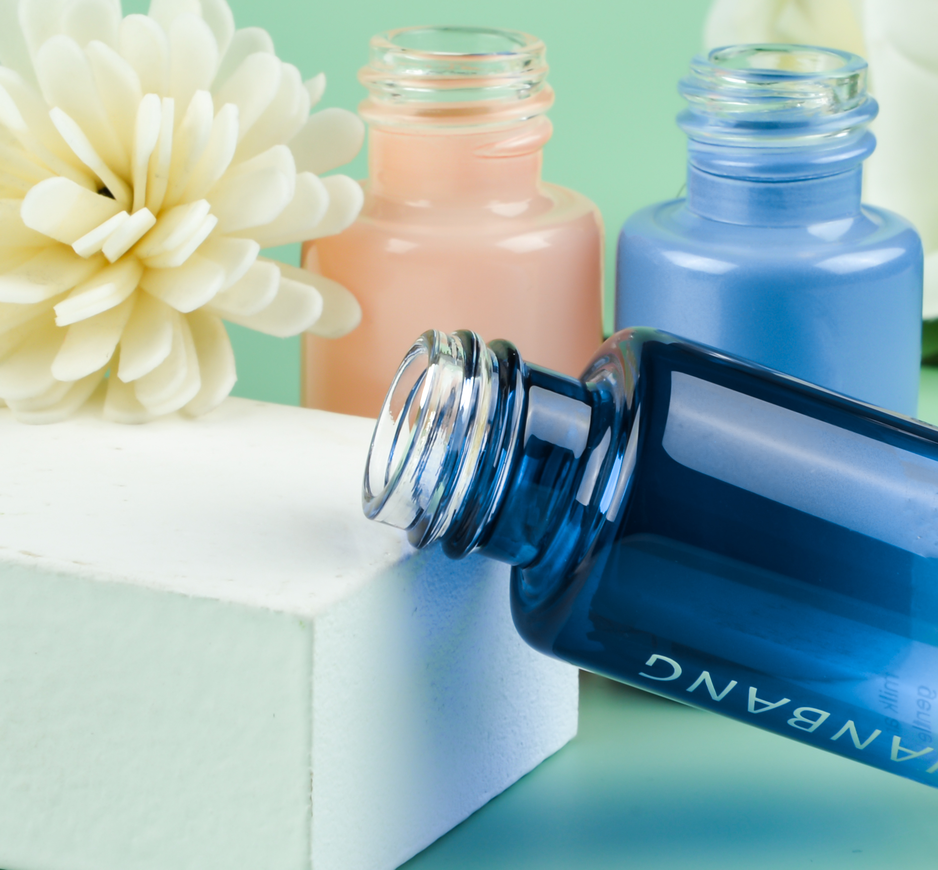 Oil Dropper Bottle Blow molding Glass Essential 5ml 10ml Customized Dropper Bottle