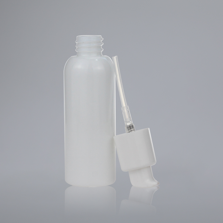 Opal White Porcelain Glass Cosmetic Packaging Set With 3 Spray Bottle and Cream Jar for Skin Care 50ml 100ml 120 ml