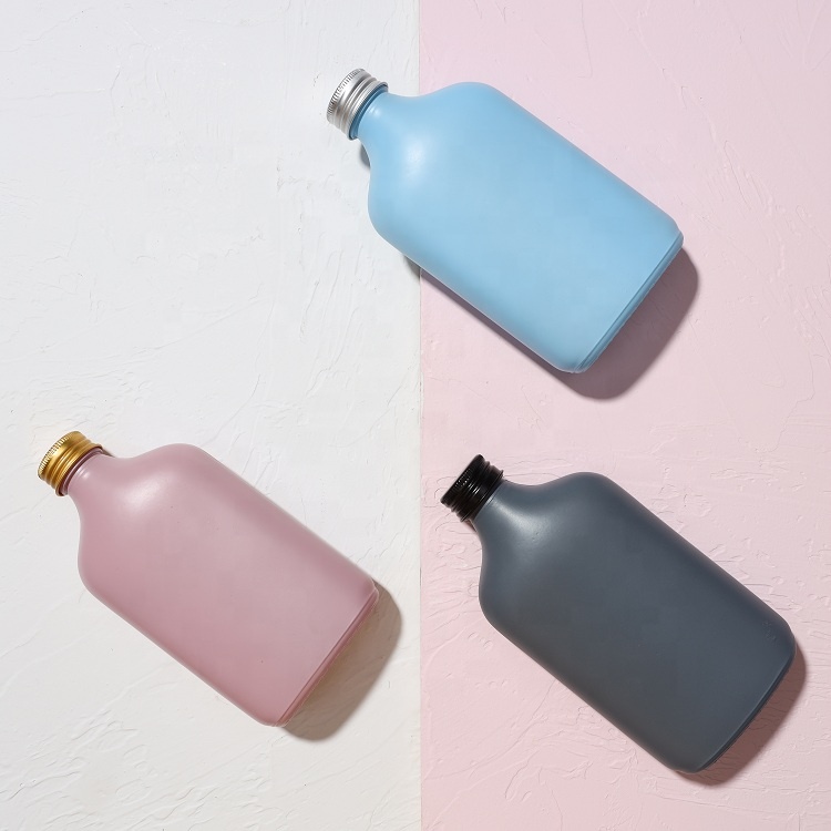 Opaque Custom Color UV Protection 200ml 500ml Flask Glass Coffee Bottle Flat Shaped Bottles With Screw Cap Middle East