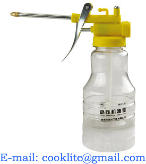 PE Plastic Translucent Oil Dispenser with Lid and Cap 8 Quart Oilcan Graduated Oil Measuring Jug