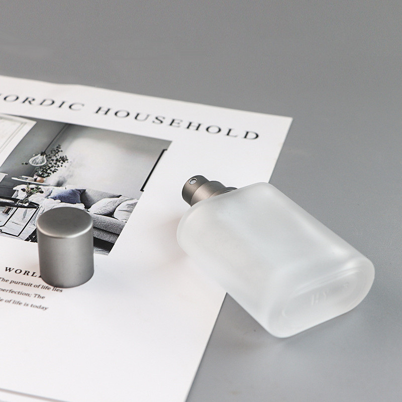 PFB006 Wholesale 300cc Press Distributing Bottles 30ml Mat Glass Perfume Bottle Spray Bottle
