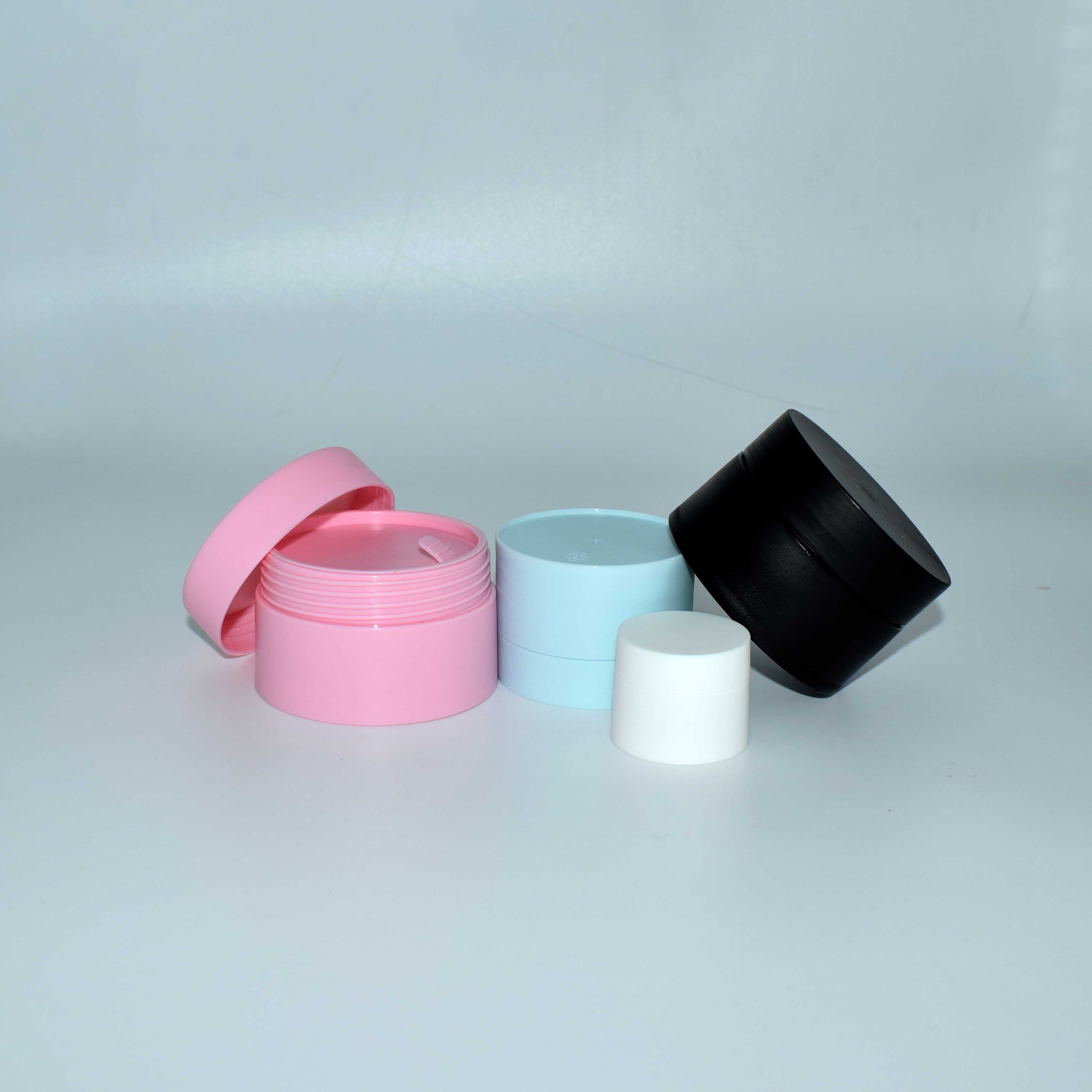 PP cosmetic jars fancy double walled jar luxury plastic jars with lids