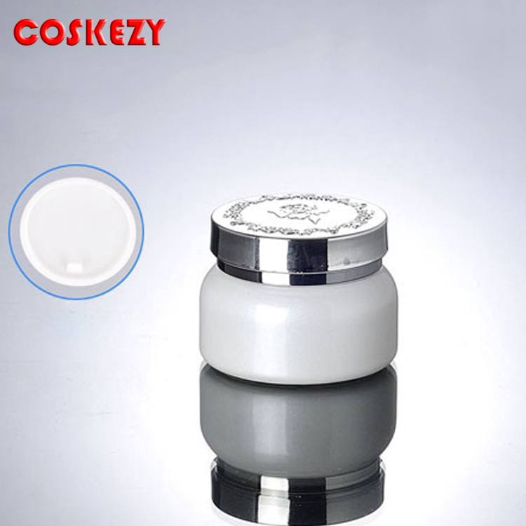 Pearl White Luxury Gold Lid Custom 30g 50g Empty Glass Cosmetic Jar, White and Silver High Quality Glass Empty Jar