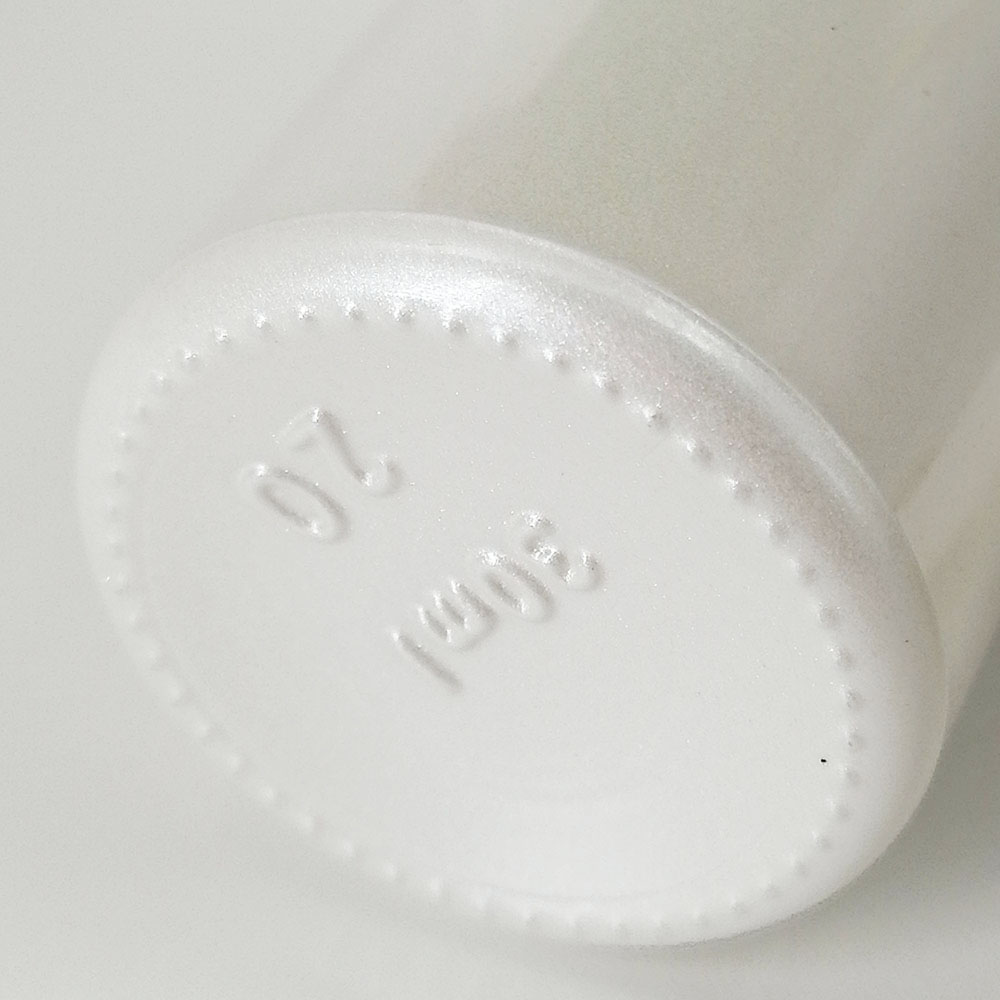 Pearlescent white glass dropper bottle 30ml cosmetic essential oil packaging container with gold lid and silicone top