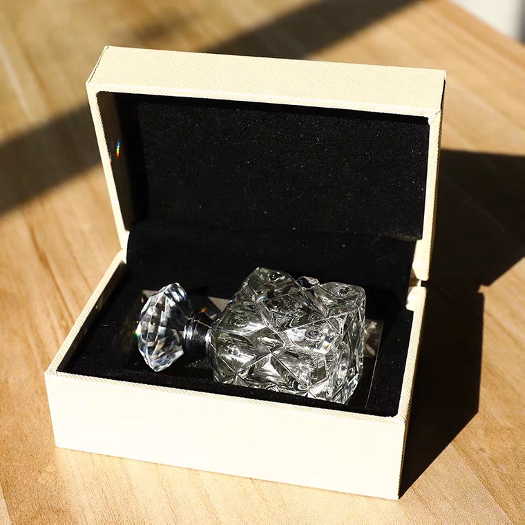 Pineapple Portable Glass Container Crystal Empty Perfume Bottles With Spray Empty Case - Makeup Tools Refillable Bottles