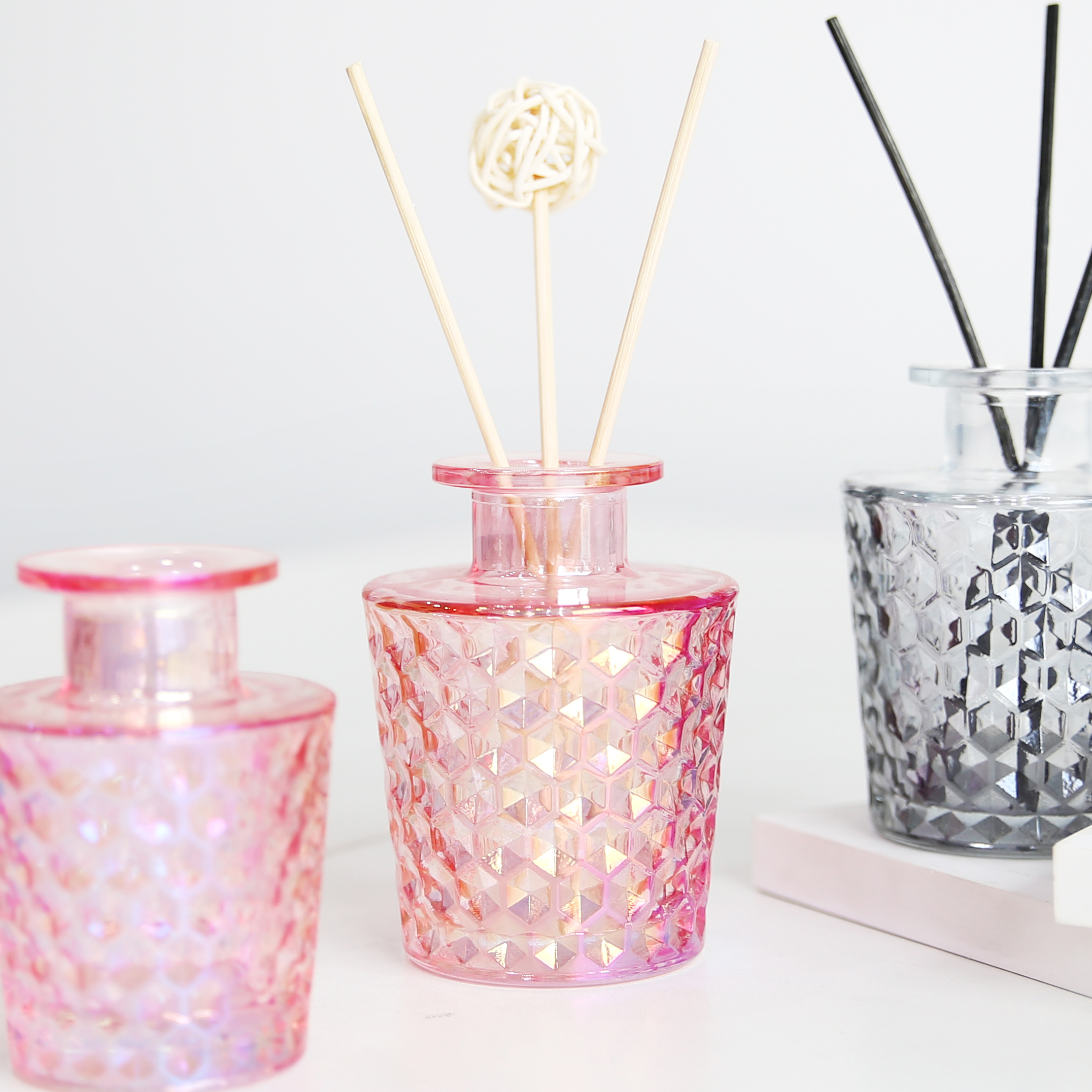Pink Glass Reed Diffuser Bottle Can Fragrance Diffuser Empty Bottle