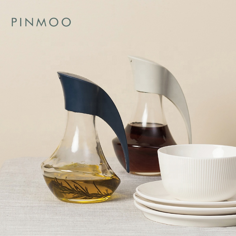 Pinmoo Original Design Ballet Shape Kitchen Cooking Accessories Oil and Vinegar Glass Dispenser Bottle