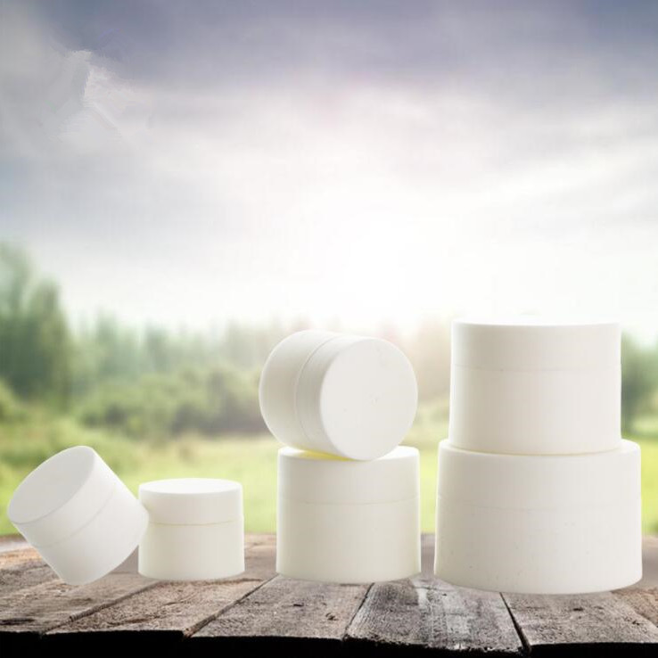 Plastic cosmetic container5g 10g 15g 20g 30g 50g wide mouth frosted white plastic jar with lid