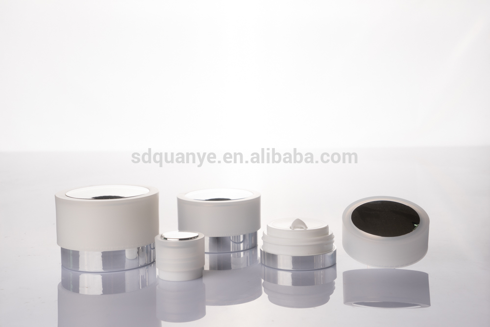 Plastic cosmetic jar/bottle set package Plastic cosmetic Jar