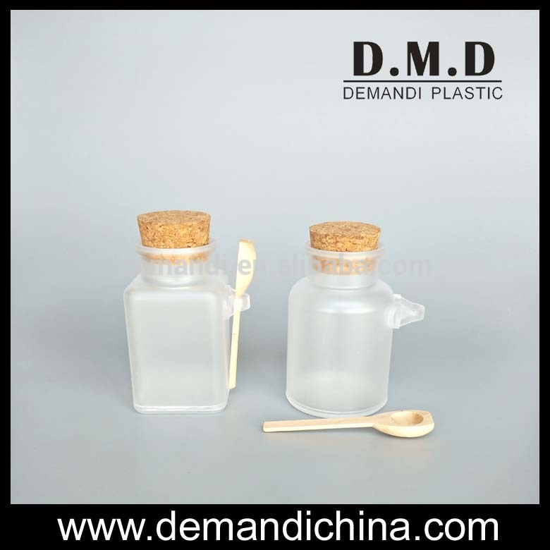 Plastic empty 100g 200g 300g bath salt jars / body scrub bottle with spoon