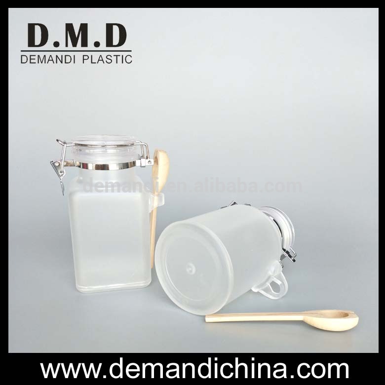 Plastic empty bath salt bottle 100ml 200ml 300ml body scrub bottle with wooden spoon