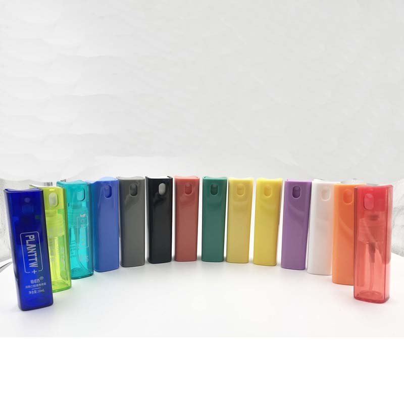 Pocket sized pp small pocket spray bottle  empty 10ml 15ml 20ml square shape credit card pocket spray bottle 10ml