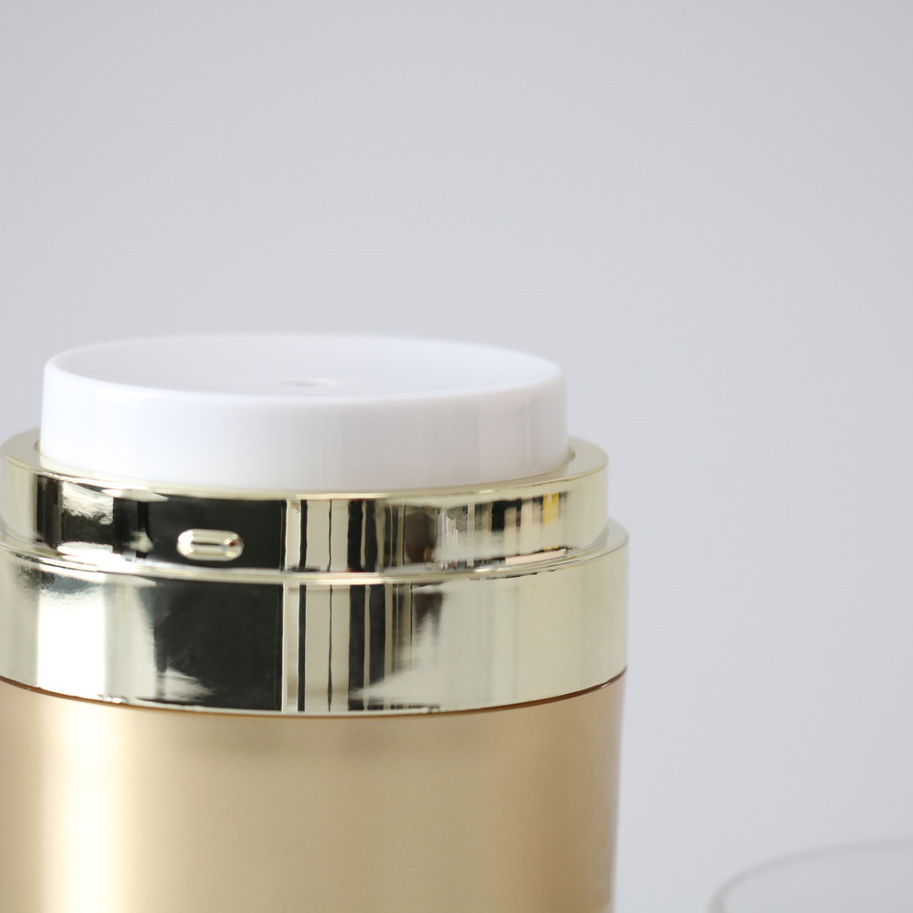 Popular Good Quality Luxury Airless Cosmetics Jars 15g 30g 50g White Color With Clear Cap Jars