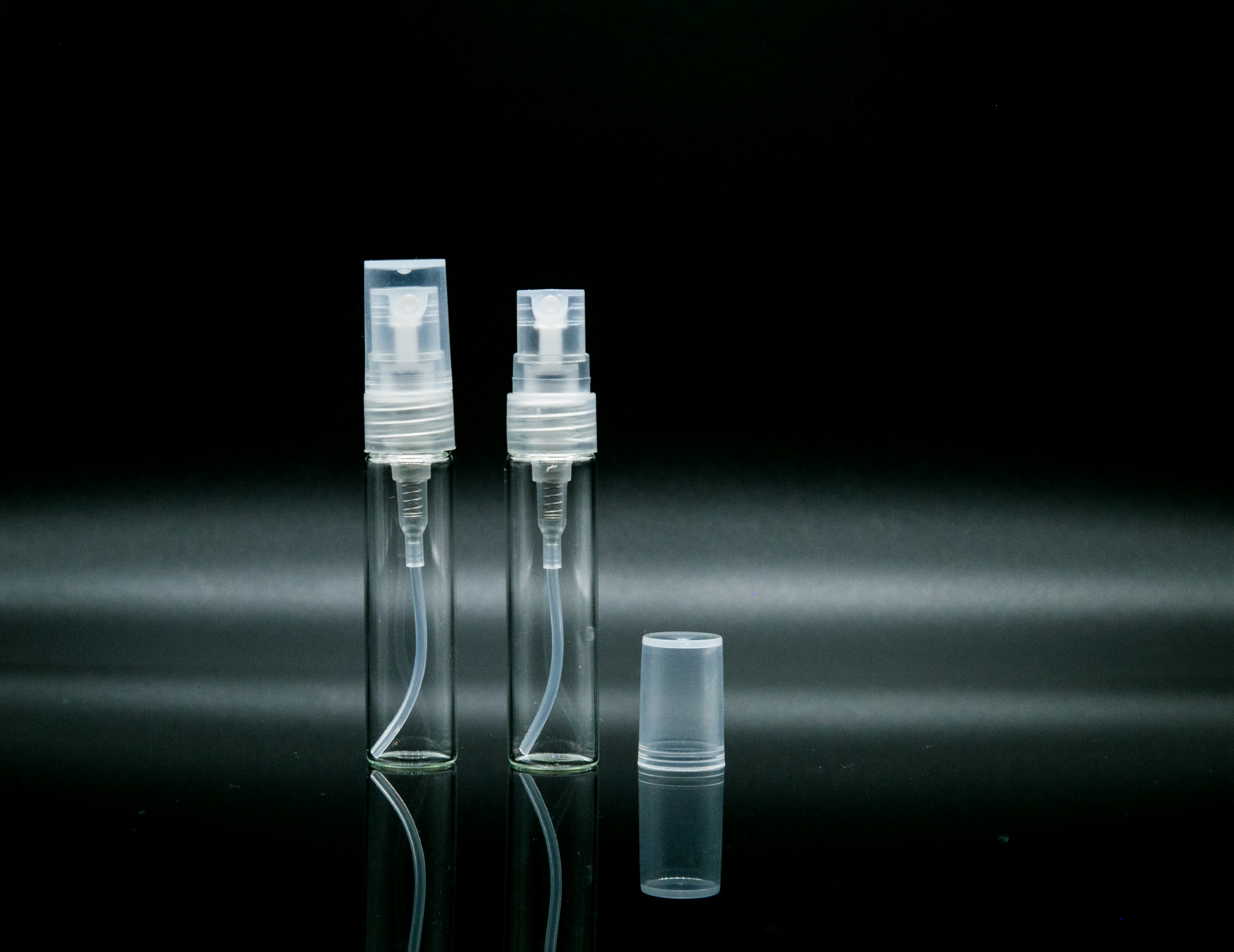 Popular fashion 2ml 3ml 5ml perfume sample plastic spray sub-bottle