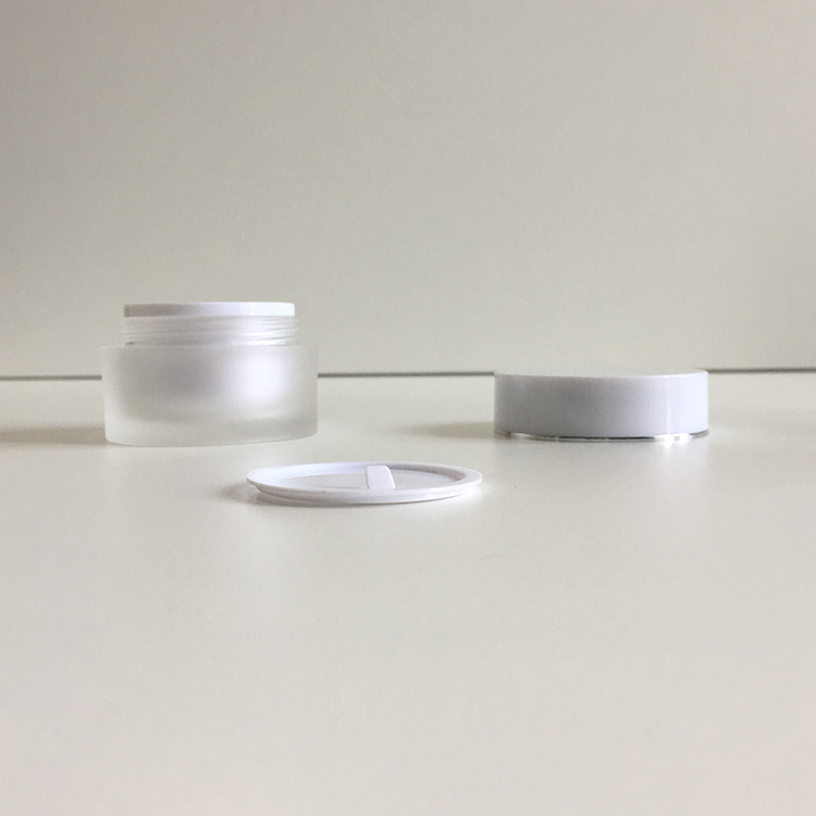 Popular frost effect cylinder shape cosmetic plastic face cream jar with white cap and silver line