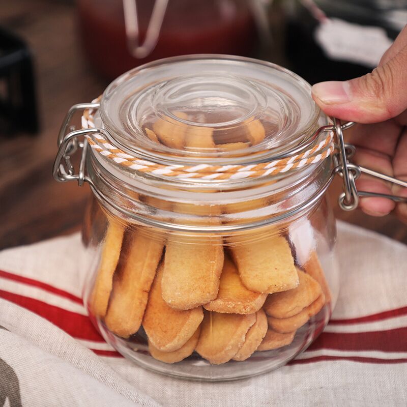 Popular large glass jars containers for food 250 ml 8oz 16oz glass airtight jars with stainless lock lid