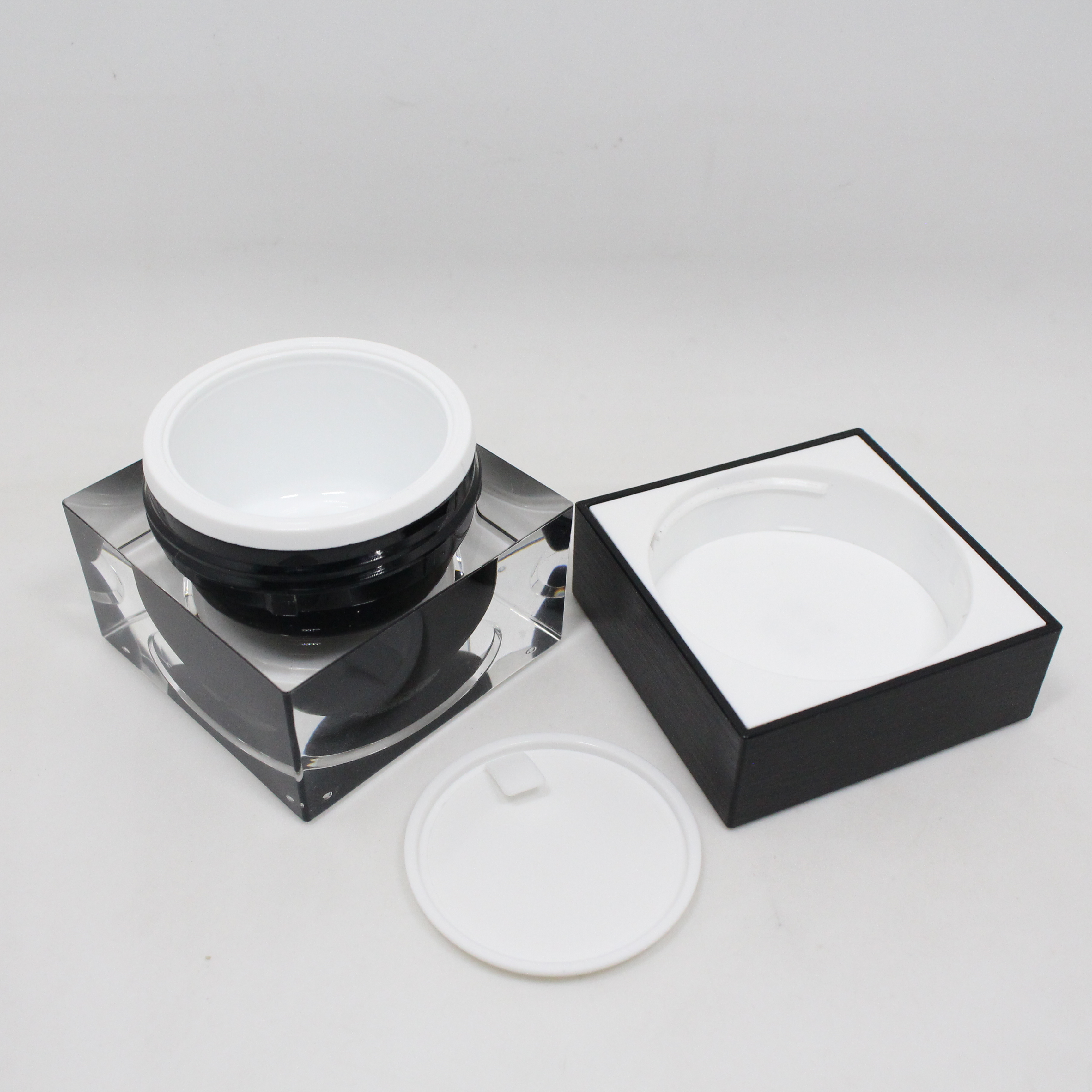 Popular round acrylic jar cosmetic cream jar 5ml 10ml 15ml 20ml 25ml 30ml 50ml