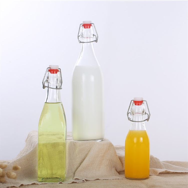 Portable 250ml 500ml 1000ml clear round and square glass juice bottle with clip top lid