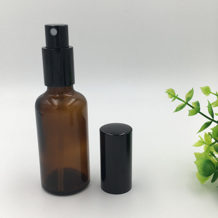 Portable 50ml Amber Clear Blue Green Cosmetic Spray Container Glass Perfume Bottle with Black Gold Pump Sprayer Lid