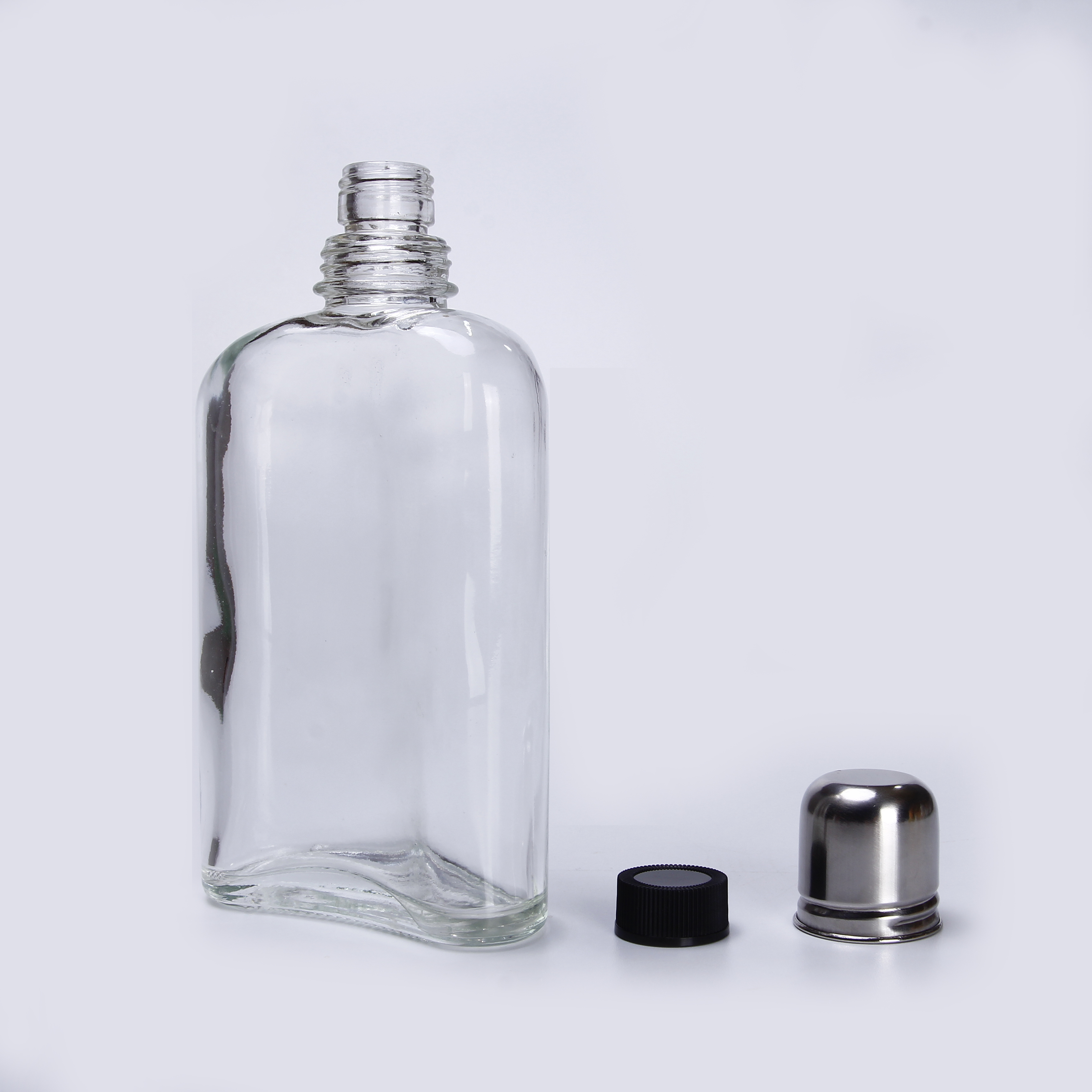 Portable Liquor Bottle with Metal Lid For Cold Brew Coffee 100ml 200ml 350ml 500ml For Whisky Vodka Custom Logo